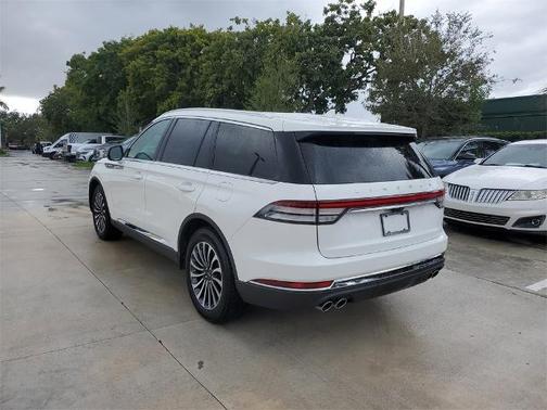 2023 Lincoln Aviator STANDARD
