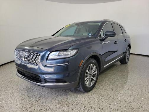 FLIGHT BLUE MET CC 2023 Lincoln Nautilus STANDARD