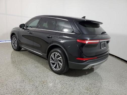 INFINITE BLACK MET CC 2023 Lincoln Corsair STANDARD