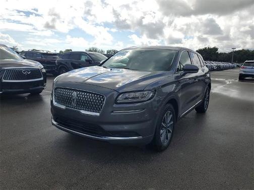 2022 Lincoln Nautilus STANDARD