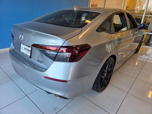 Solar Silver Metallic 2025 Honda Civic Sport