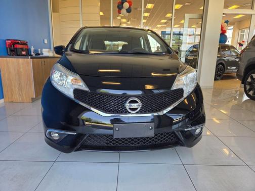 Super Black 2015 Nissan Versa Note SR