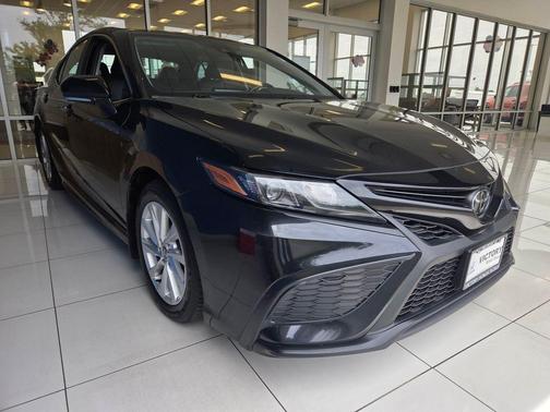 Midnight Black 2023 Toyota Camry SE