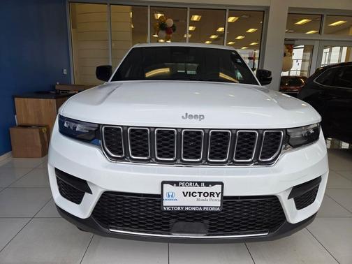 2025 Jeep Grand Cherokee Laredo X