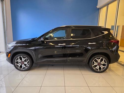 2022 Kia Seltos SX