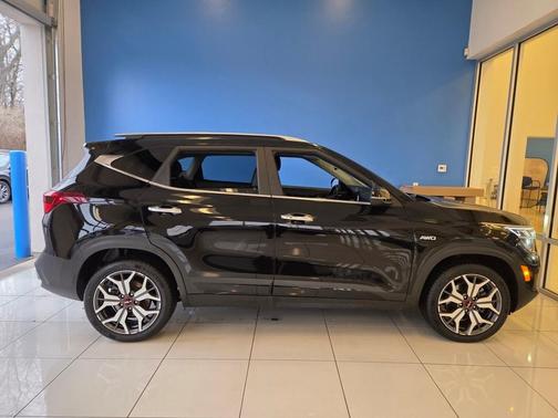 2022 Kia Seltos SX