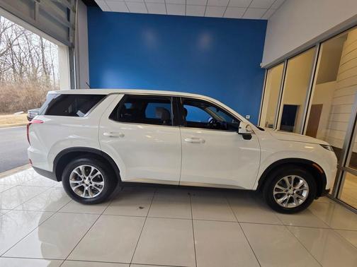 2022 Hyundai PALISADE SE