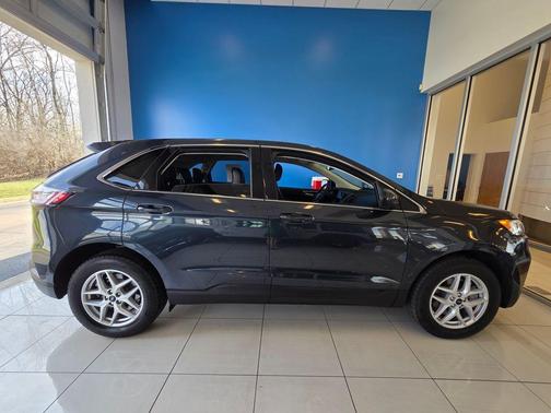 Stone Blue Metallic 2024 Ford Edge SEL