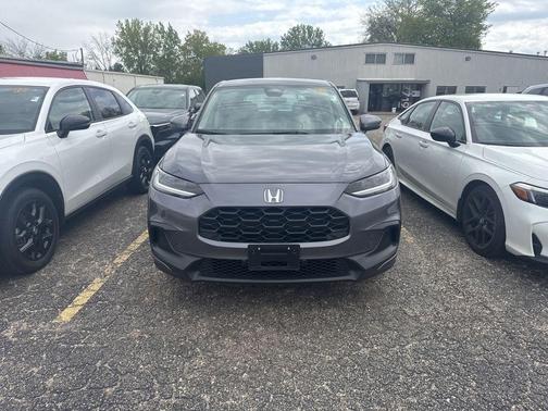 Modern Steel Metallic 2025 Honda HR-V LX