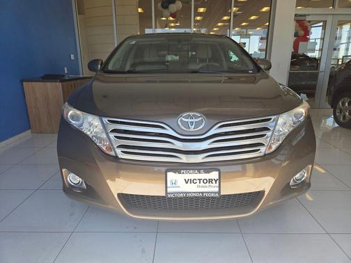 Golden 2011 Toyota Venza Base