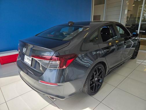 Solar Silver Metallic 2025 Honda Civic Sport