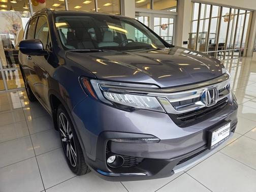 2022 Honda Pilot Touring 7-Passenger