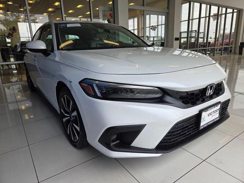Platinum White 2024 Honda Civic EX-L