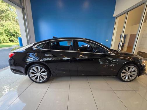 Black Metallic 2017 Chevrolet Malibu Premier