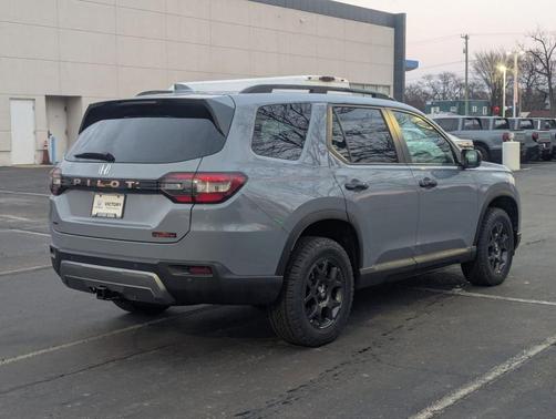 2026 Honda Pilot TrailSport