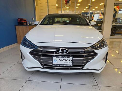 Quartz White Pearl 2020 Hyundai ELANTRA SEL