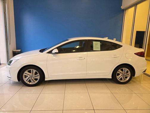 Quartz White Pearl 2020 Hyundai ELANTRA SEL