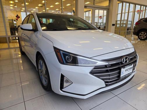 Quartz White Pearl 2020 Hyundai ELANTRA SEL