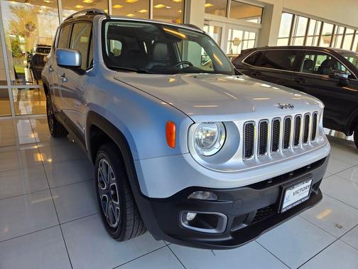 Glacier Metallic 2017 Jeep Renegade Limited