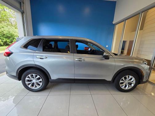 Solar Silver Metallic 2025 Honda CR-V LX