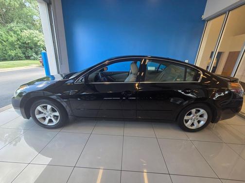 Super Black 2009 Nissan Altima 2.5 S