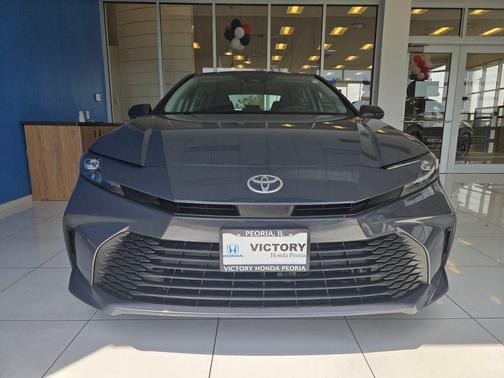 UNDERGROUND 2025 Toyota Camry LE