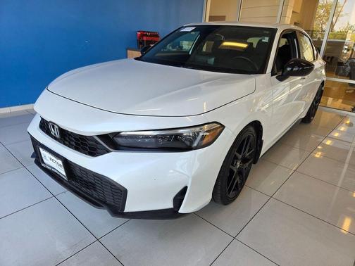 Platinum White 2025 Honda Civic Sport