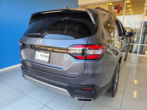 2024 Honda Pilot Elite