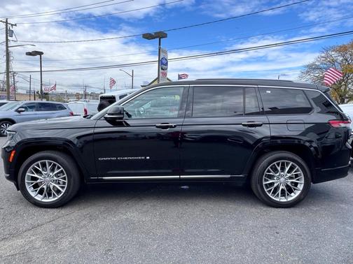 2022 Jeep Grand Cherokee L Summit
