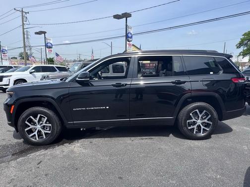 2025 Jeep Grand Cherokee L Limited