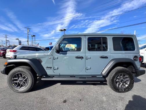 2026 Jeep Wrangler Sport