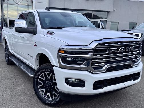 Bright White Clearcoat 2026 RAM 3500 Limited