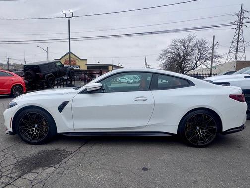 Alpine White 2025 BMW M4 Competition xDrive
