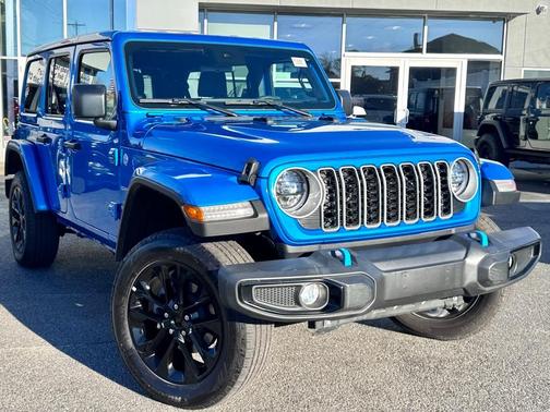 2024 Jeep Wrangler 4xe Sahara
