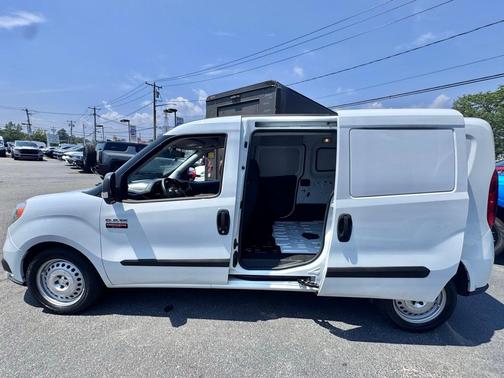 2022 RAM ProMaster City Base