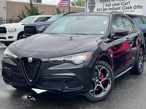 2024 Alfa Romeo Stelvio Veloce