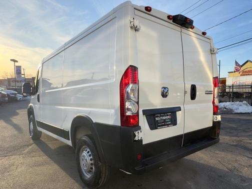 2025 RAM ProMaster 2500 Base