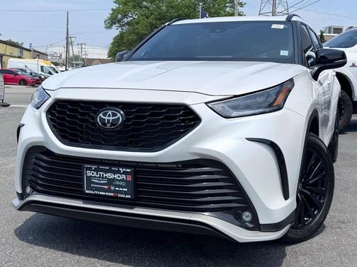2023 Toyota Highlander XSE