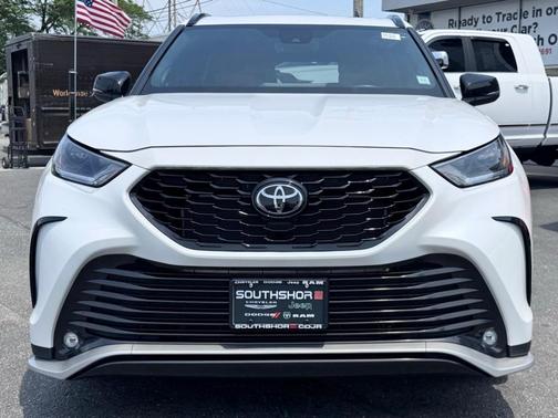 2023 Toyota Highlander XSE