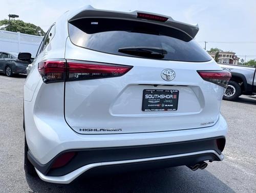 2023 Toyota Highlander XSE