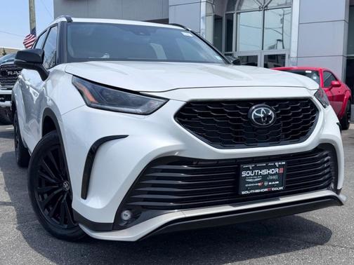 2023 Toyota Highlander XSE
