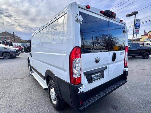 2023 RAM ProMaster 2500 Base