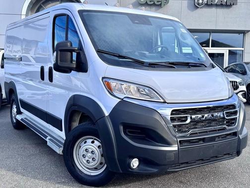 2023 RAM ProMaster 2500 Base