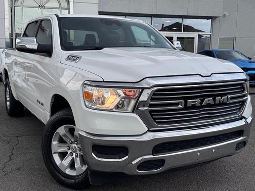 Bright White Clearcoat 2023 RAM 1500 Laramie