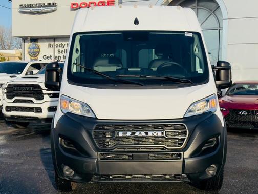 2025 RAM ProMaster 1500 Base