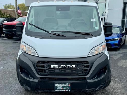 2025 RAM ProMaster 1500 Low Roof