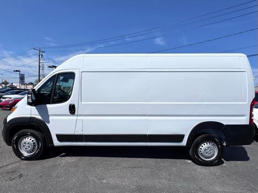 2025 RAM ProMaster 2500 High Roof