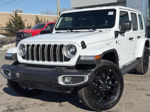 2025 Jeep Wrangler 4xe Sahara
