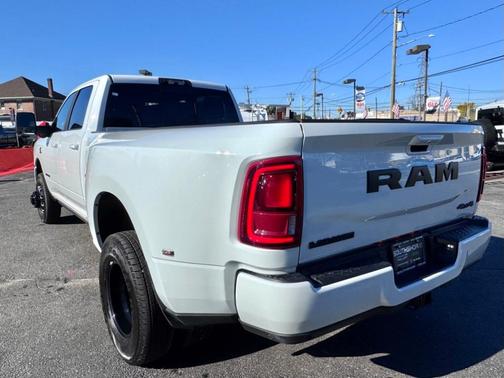 2025 RAM 3500 Laramie