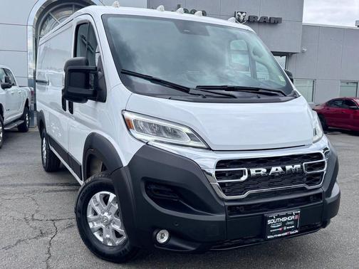 Bright White Clearcoat 2025 RAM ProMaster 2500 Base